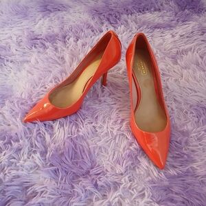 Caoch Coral Pink Mid Heel Pumps